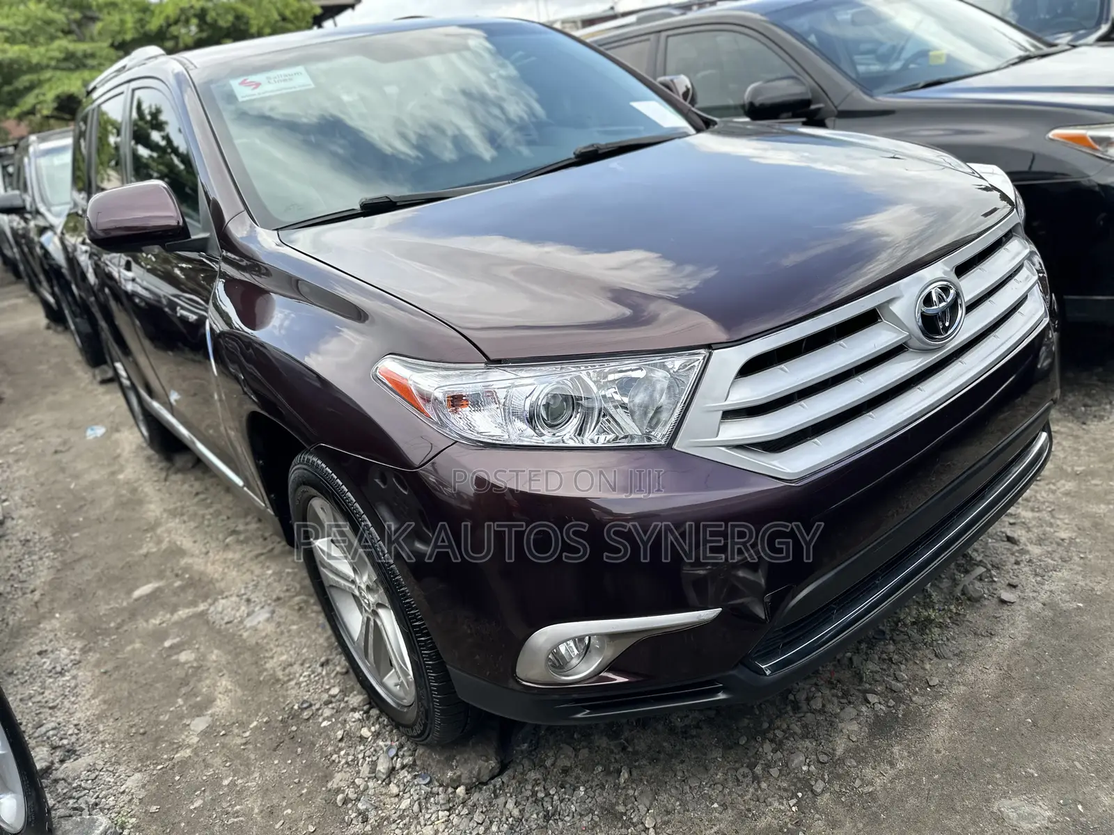 Toyota Highlander Limited 3.5l 4WD 2013 Purple