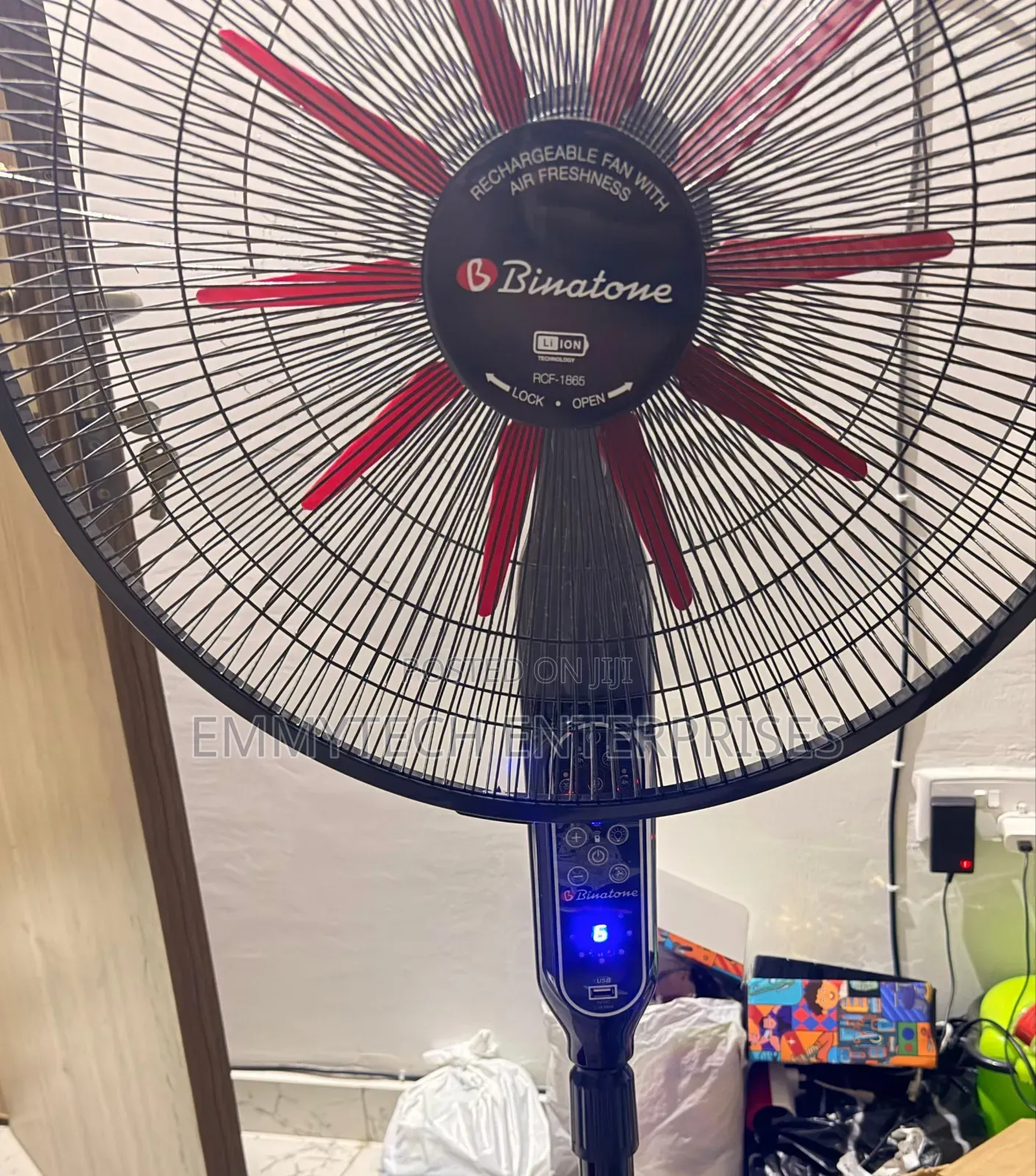 Binatone 18inch Rechargeable Standing Fan