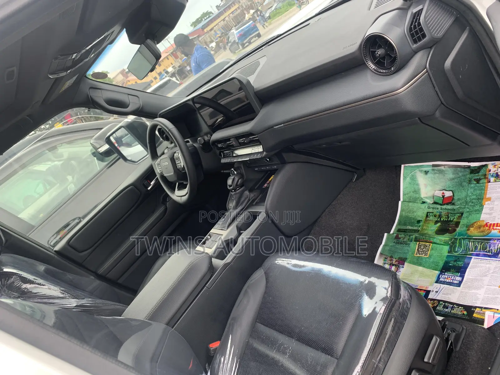 Toyota Land Cruiser 2025 White