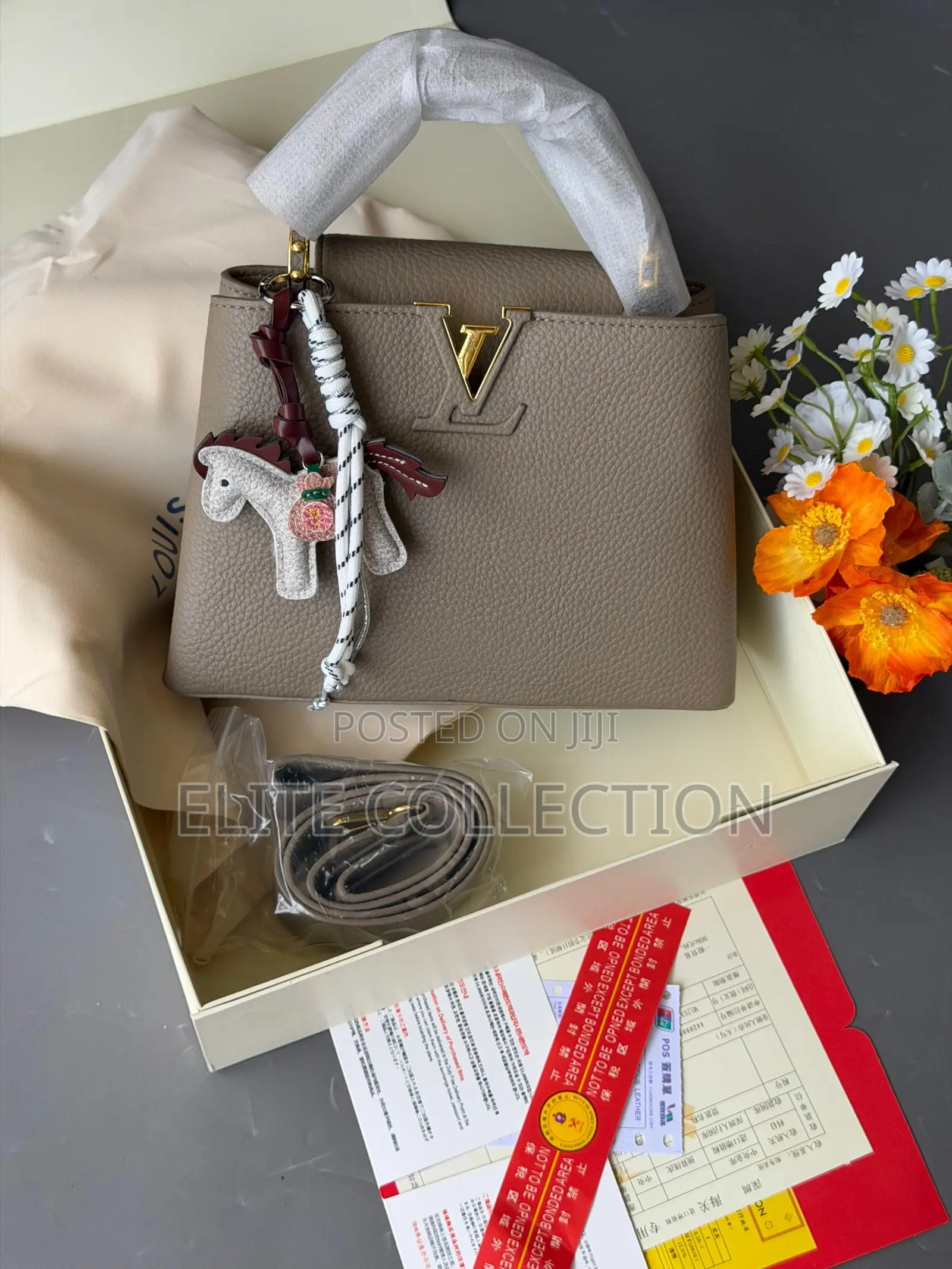 Luxury Louis Vuitton Capucines Bag Premium Quality Has a Longer Stra,