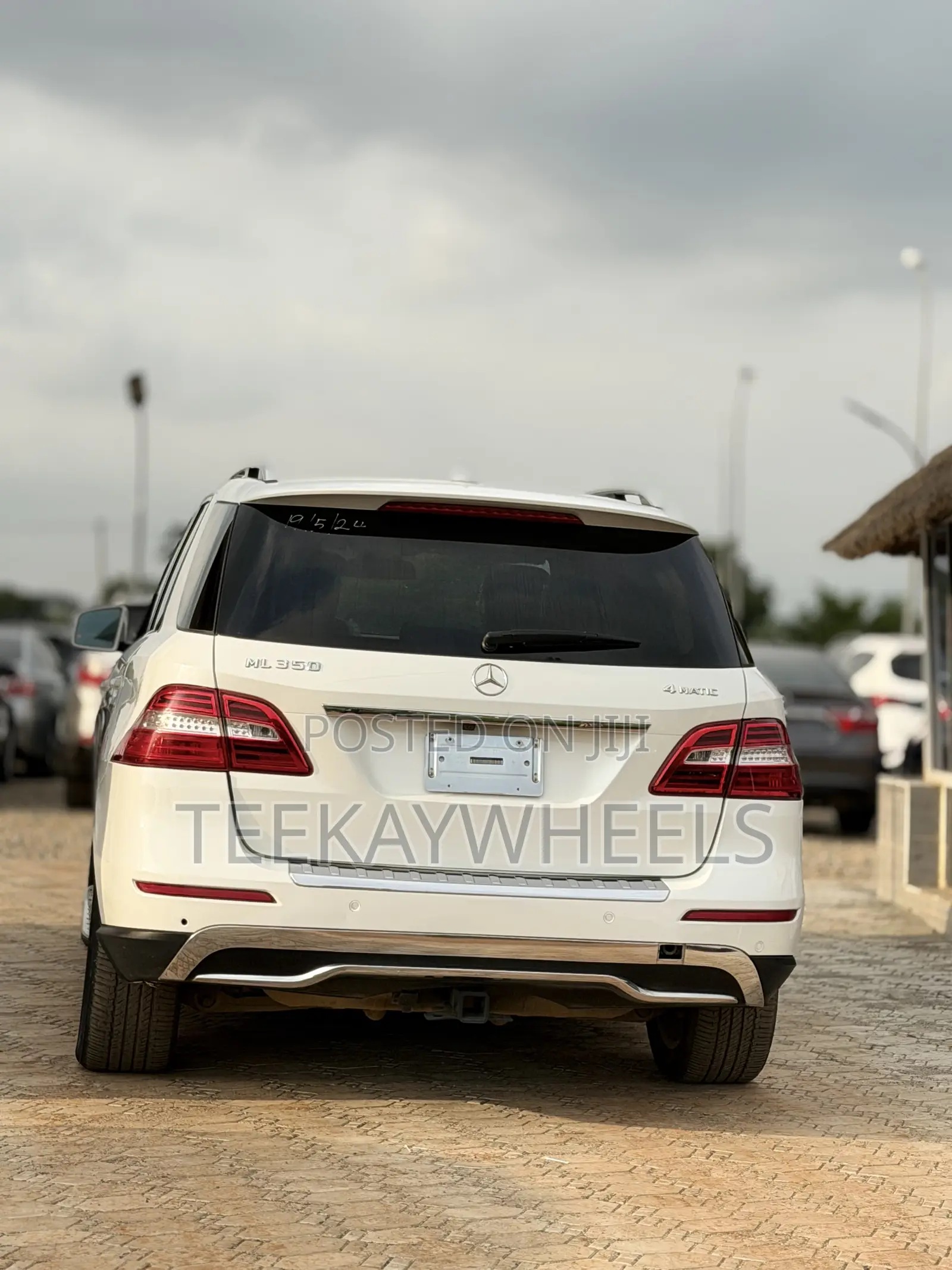 Mercedes-Benz M Class ML350 4dr SUV (3.5L 6cyl 7A) 2014 White