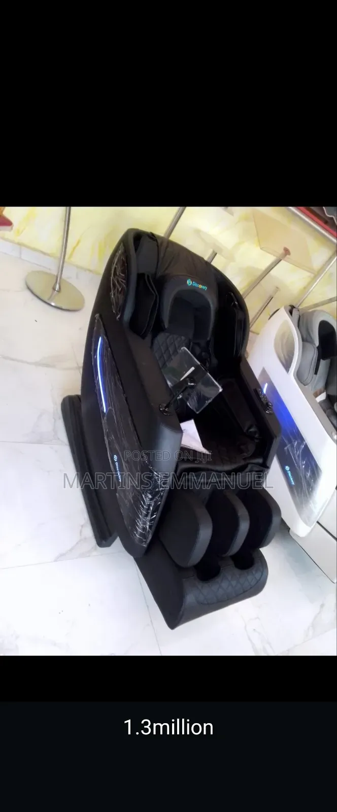 Massage Chair / Recliner / Relaxation Chiar