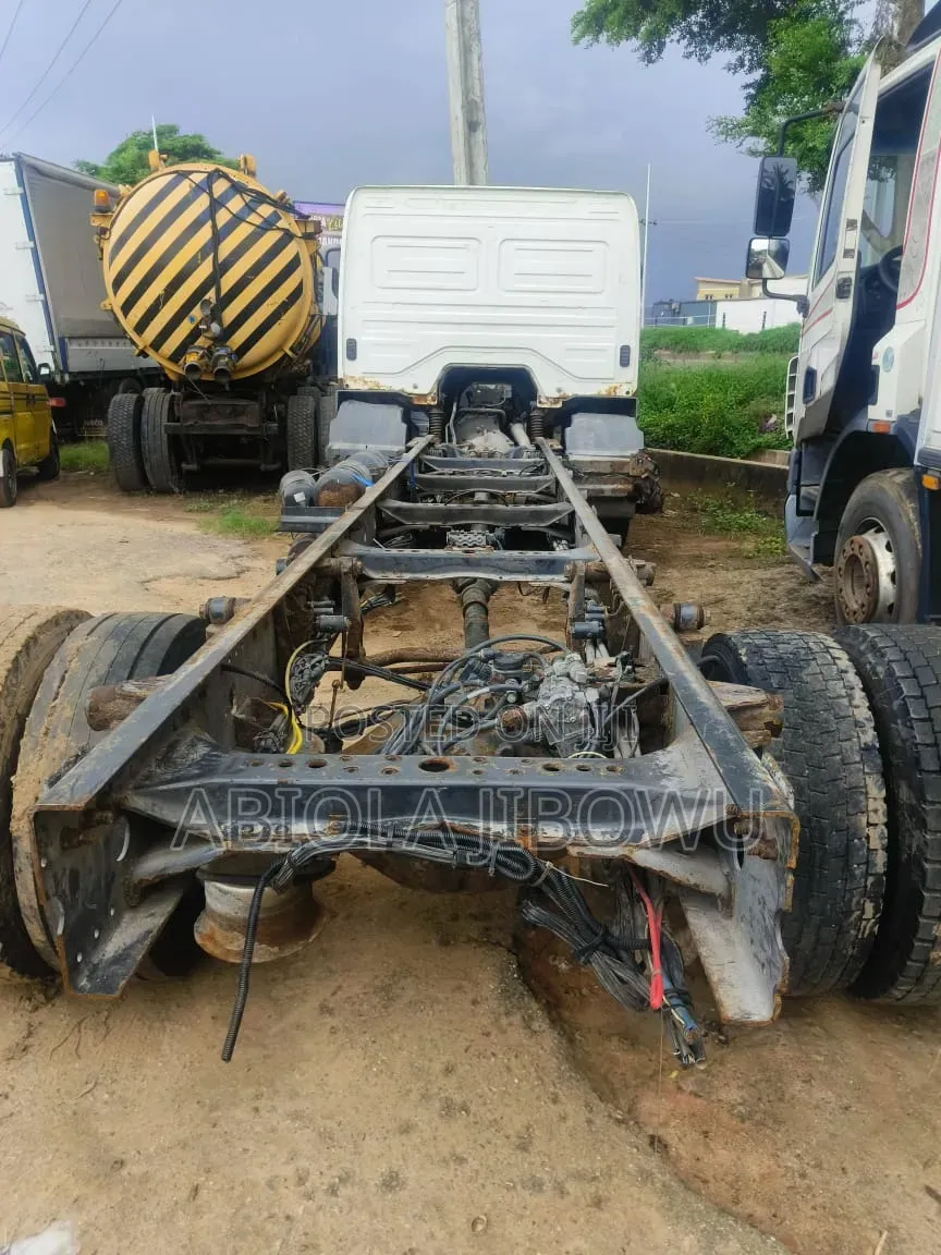 Mercedes-Benz 1223 Cap N Chassis