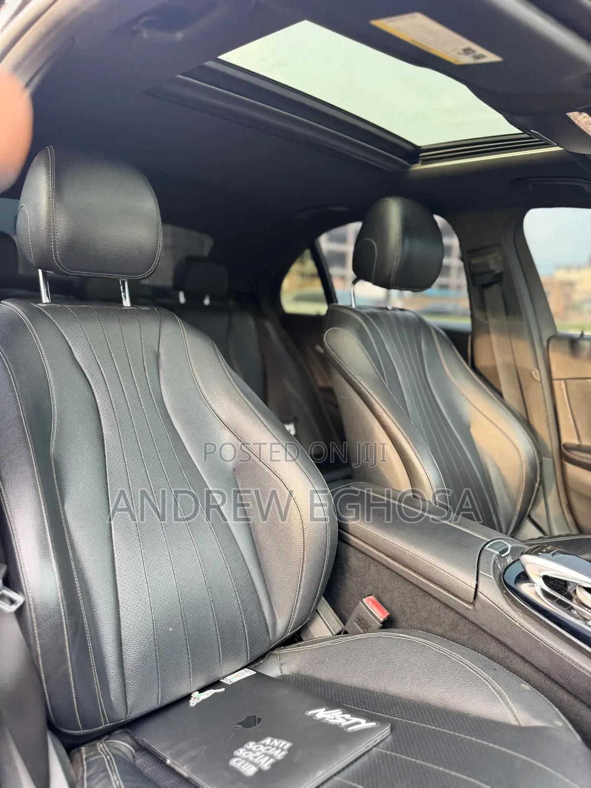 Mercedes-Benz C300 2016 Black