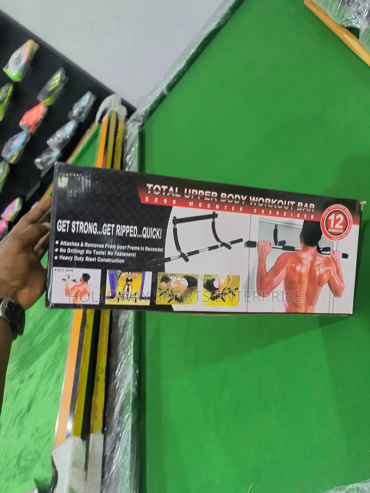 Wall Pull Up Bar