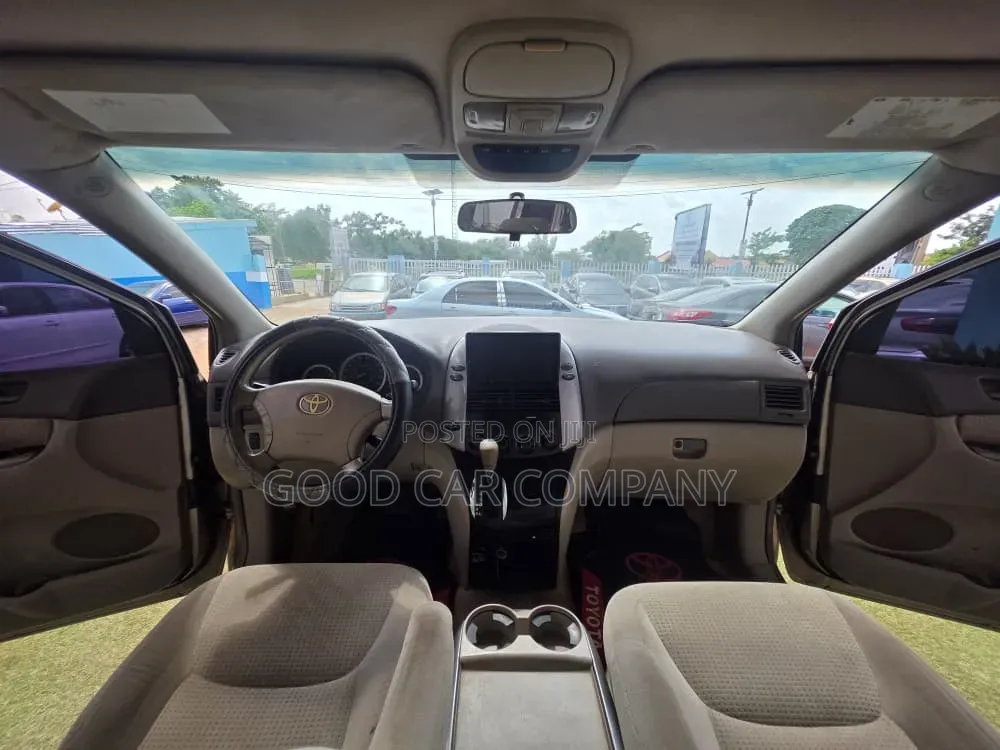 Toyota Sienna 2008 Gold