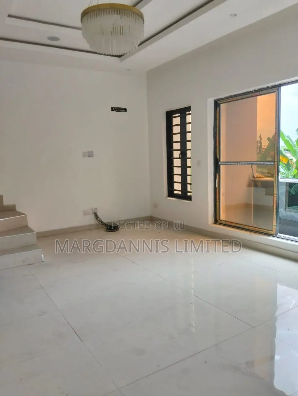 4bdrm Duplex in Alaka for sale