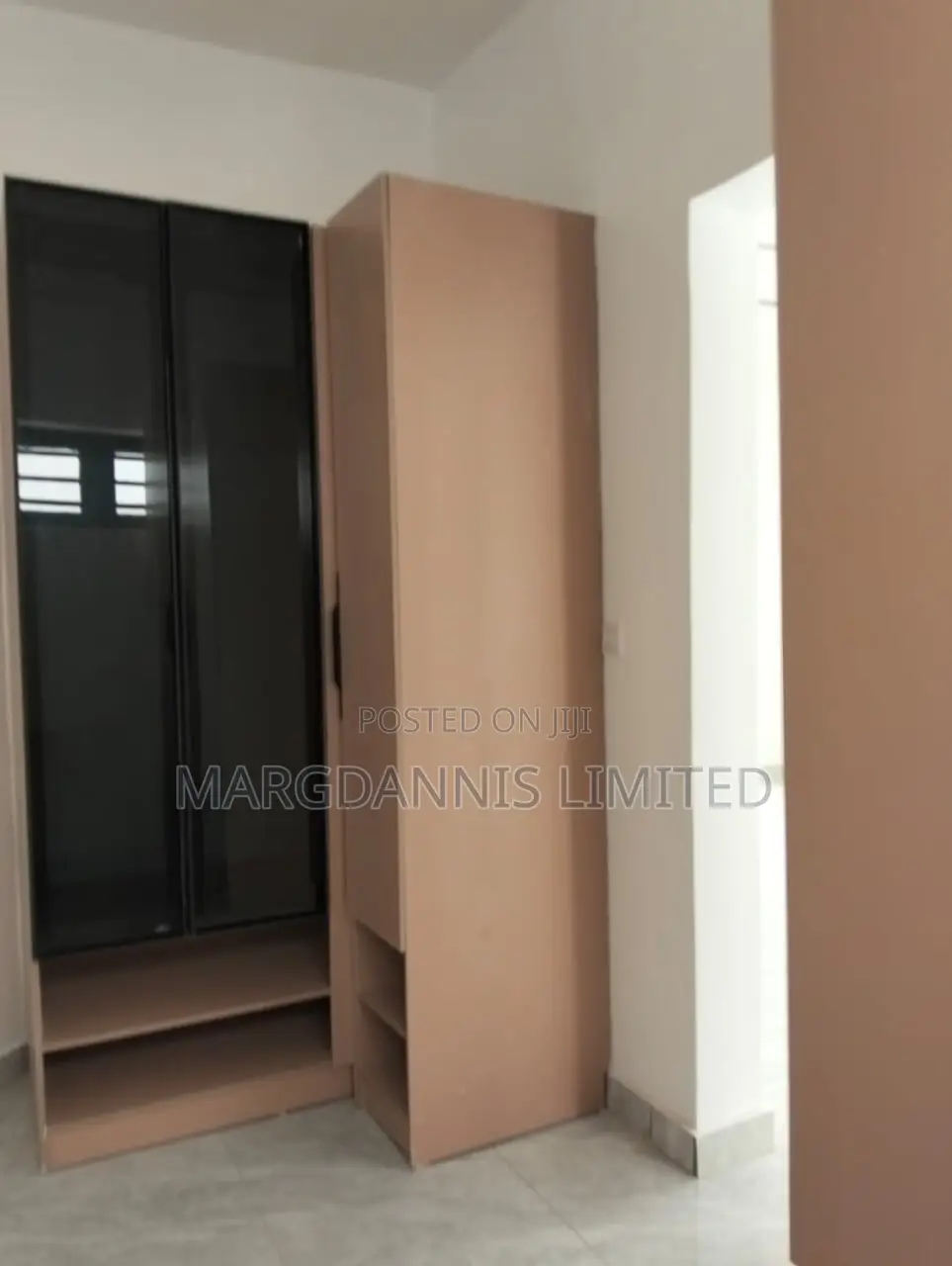 4bdrm Duplex in Alaka for sale