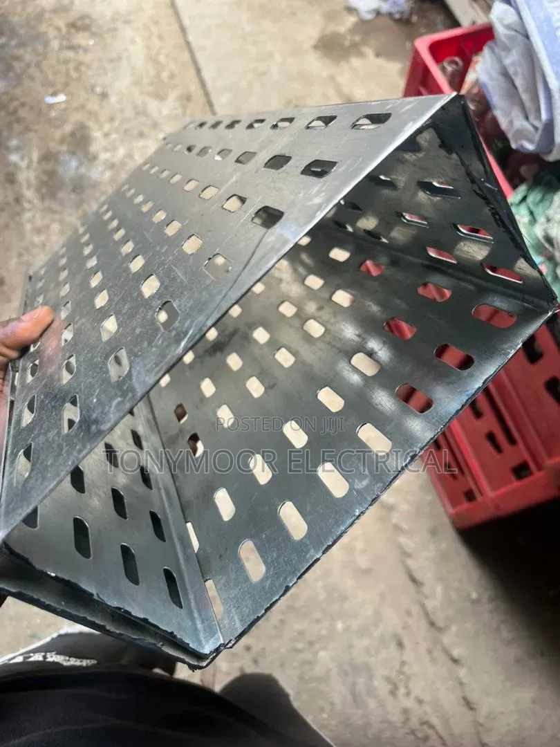 200*100*3000 Cable Tray Available