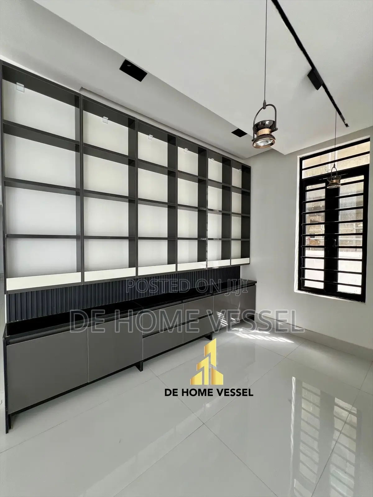 5bdrm Duplex in Lekki Phase 1 for sale