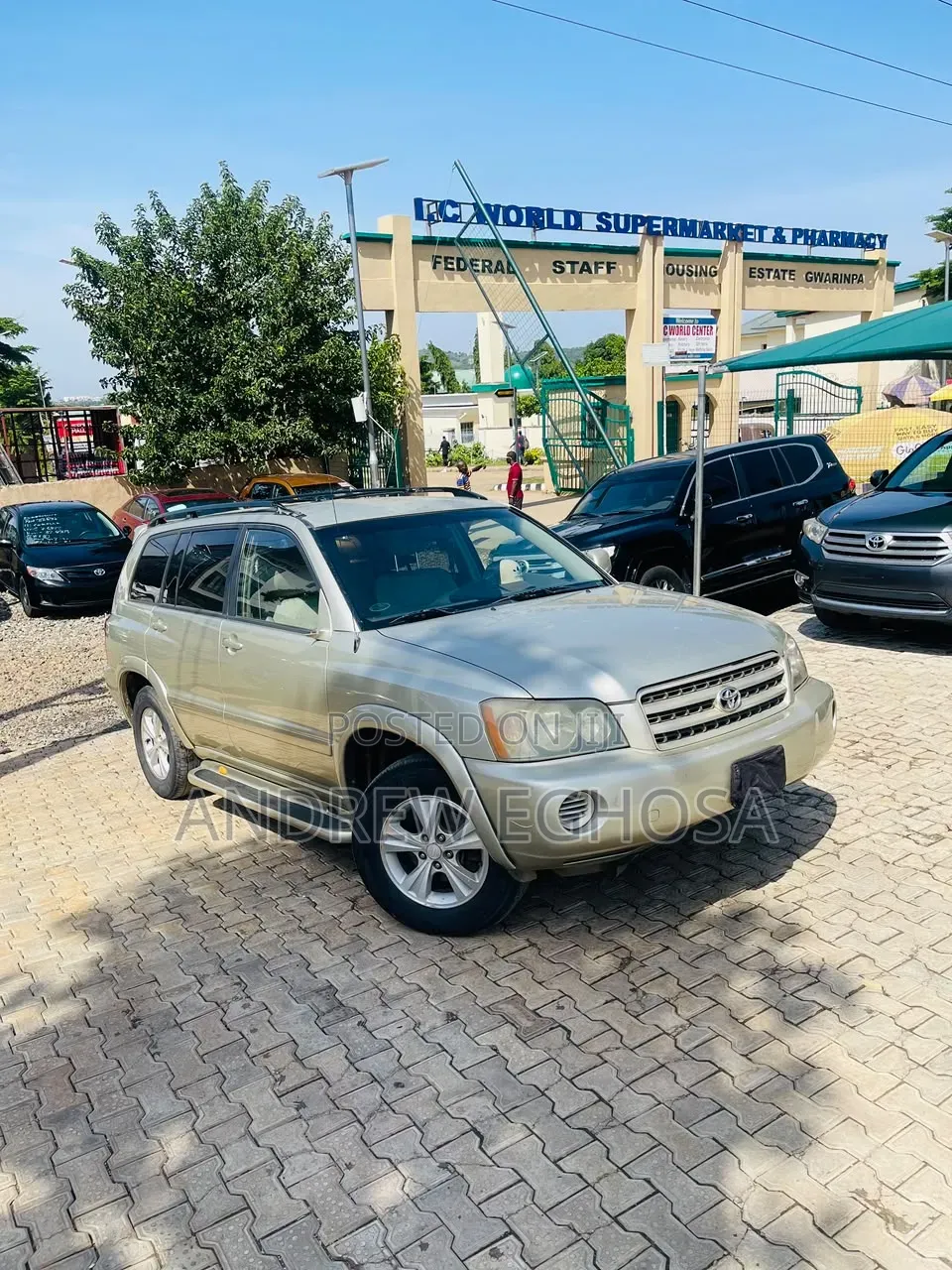 Toyota Highlander 2003 Gold