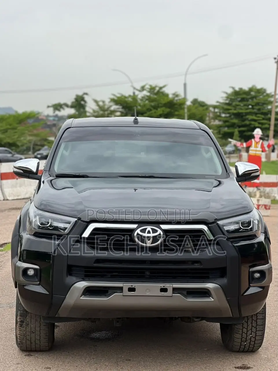 Toyota Hilux 2024 Black