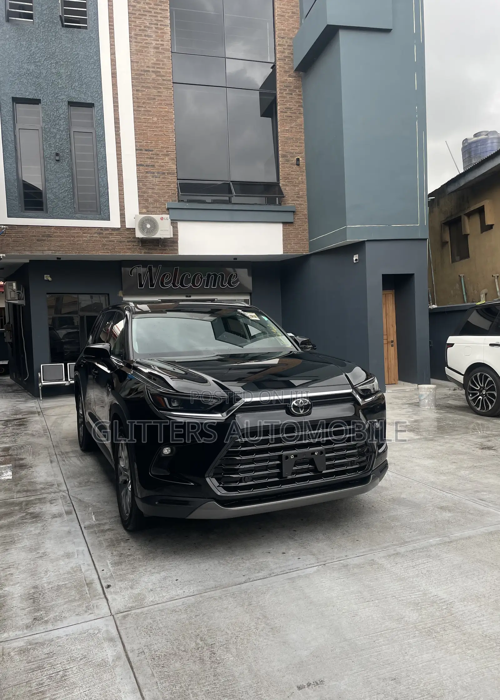 Toyota Grand Highlander Limited AWD 2024 Black