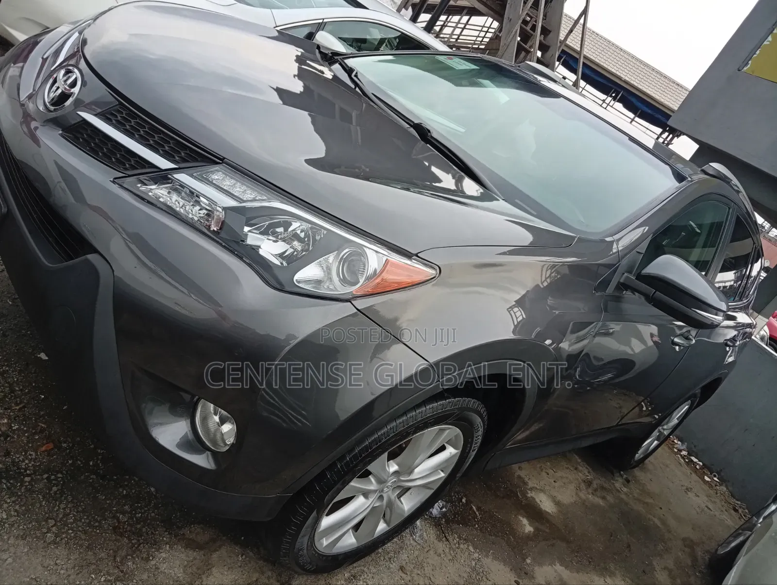 Toyota RAV4 Limited 4dr SUV AWD (2.5L 4cyl 6A) 2014