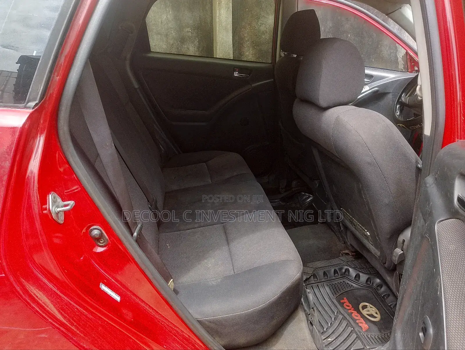 Toyota Matrix Standard FWD (1.8L 4cyl 5M) 2004 Red