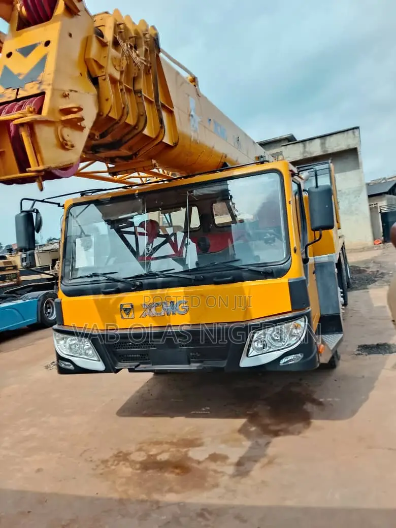 2019 Cranes