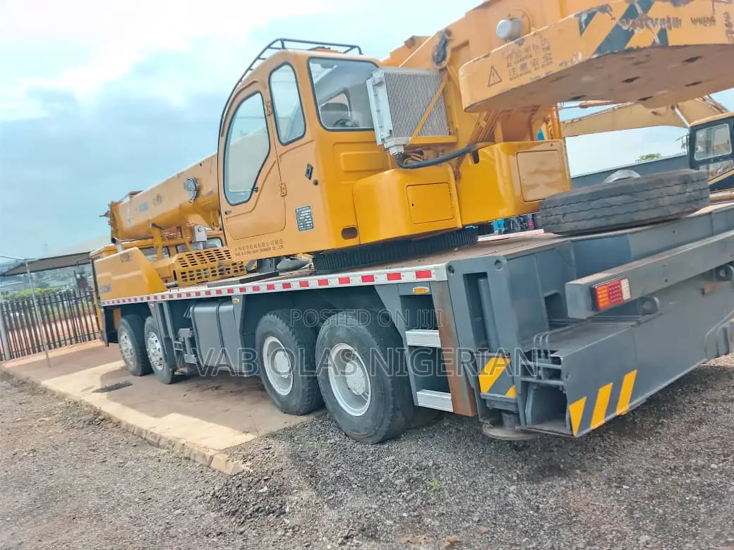 2019 Cranes