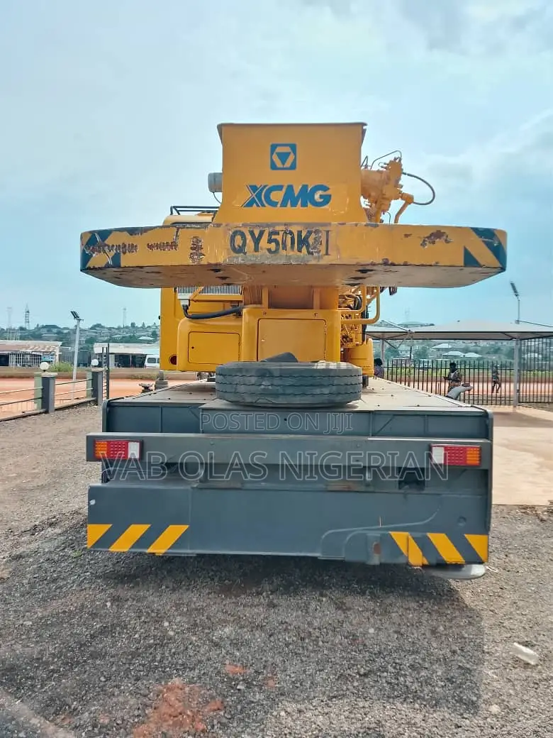 2019 Cranes