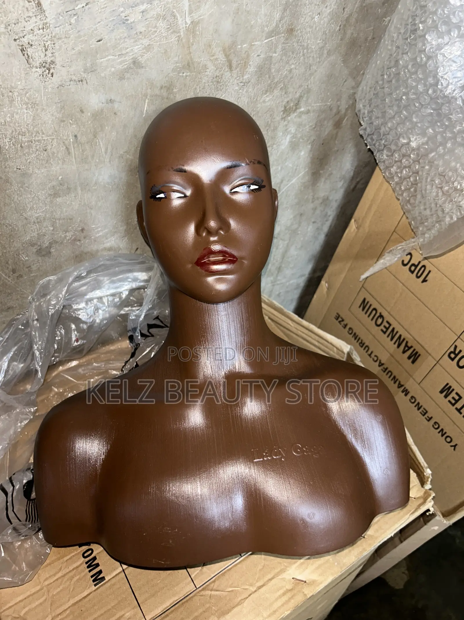 Wig Dummy Head -Shoulder Length (Ebony)