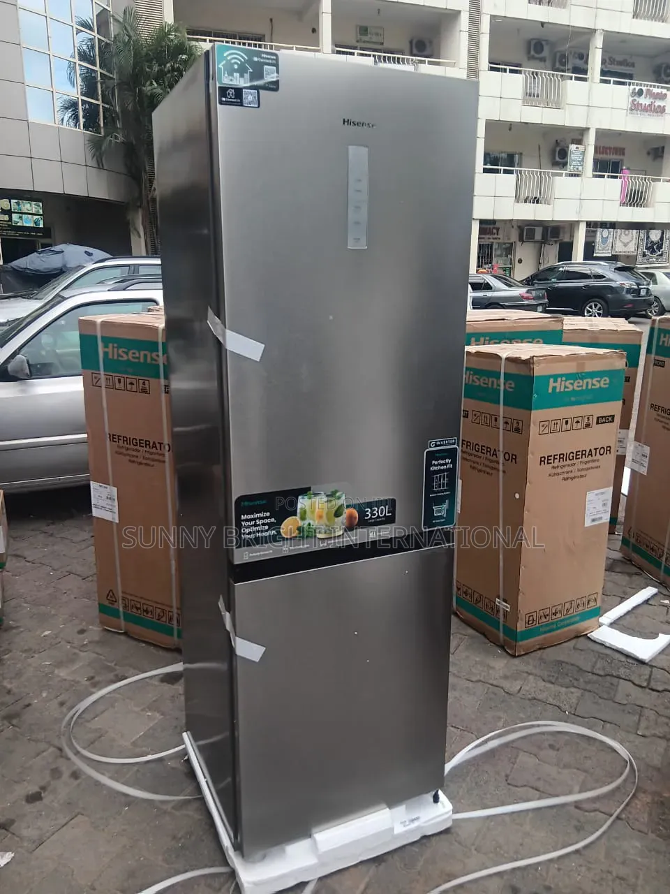 Hisense Standing Inventer Fridge 330liters
