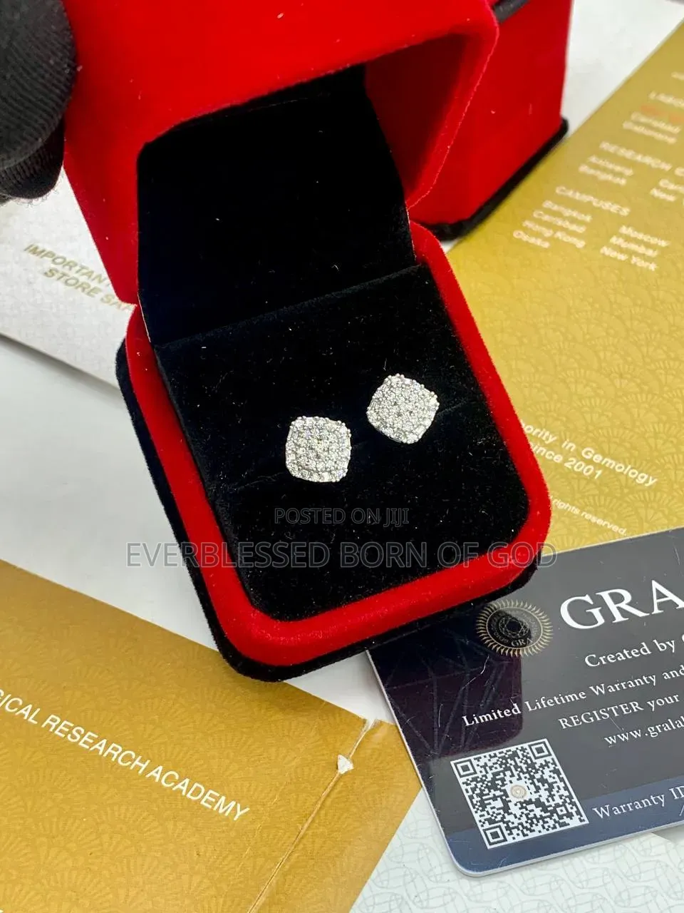 VSS Moissanite Diamond Unisex Earring