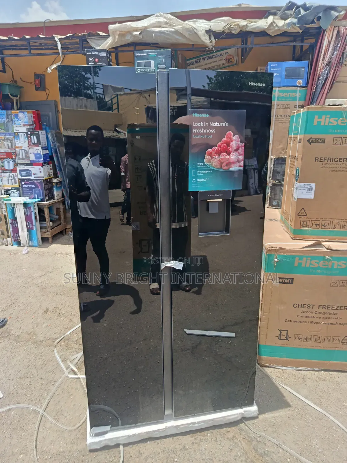 Hisense Standing Inventer Side by Side Refrigerators 529l