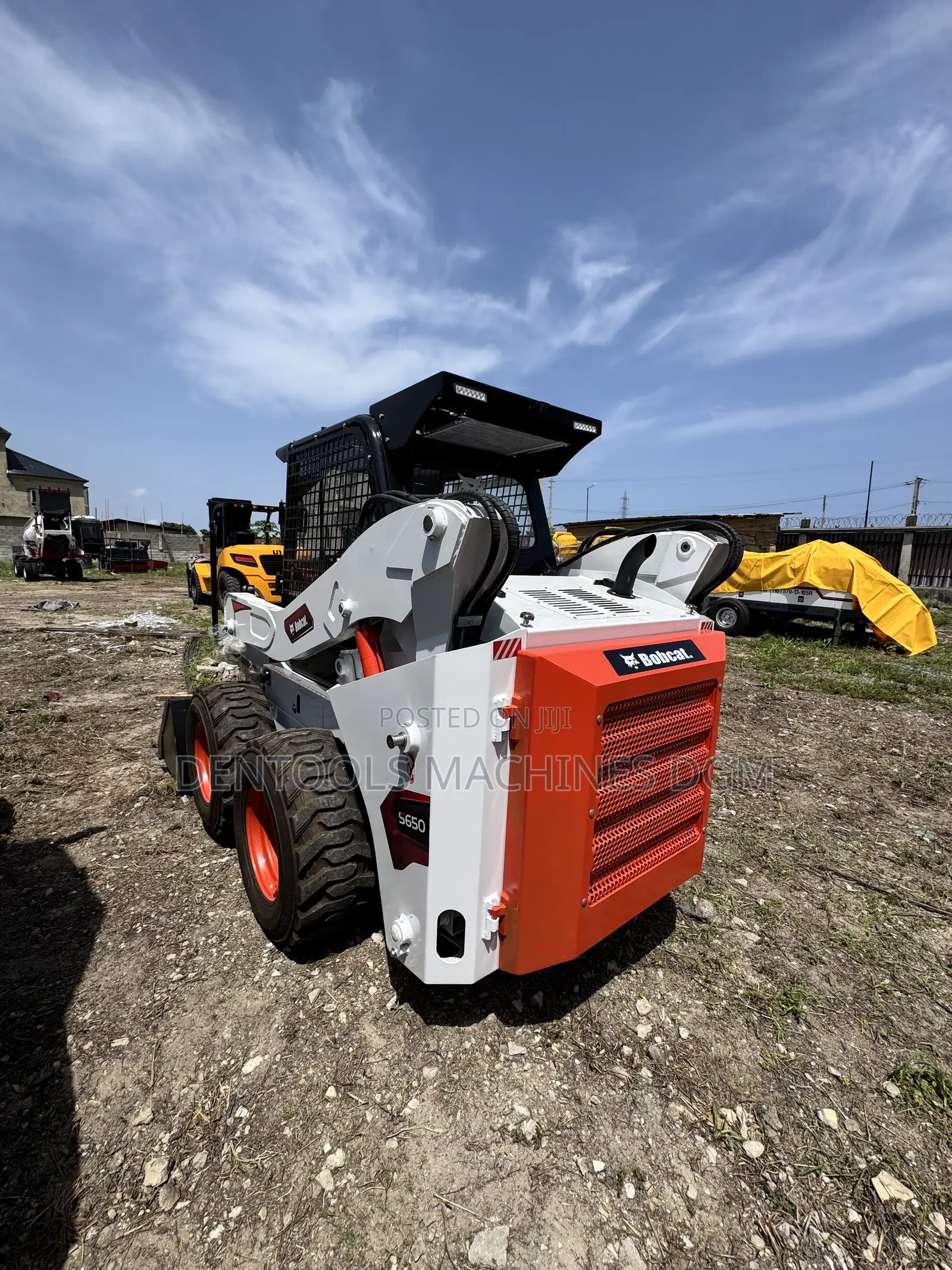 Bobcat Skid Loader S650