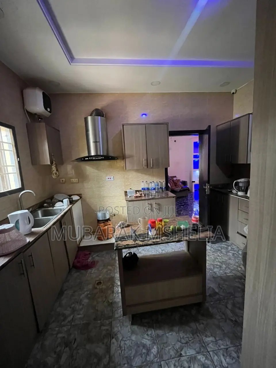 3bdrm Bungalow in Galadimawa for sale
