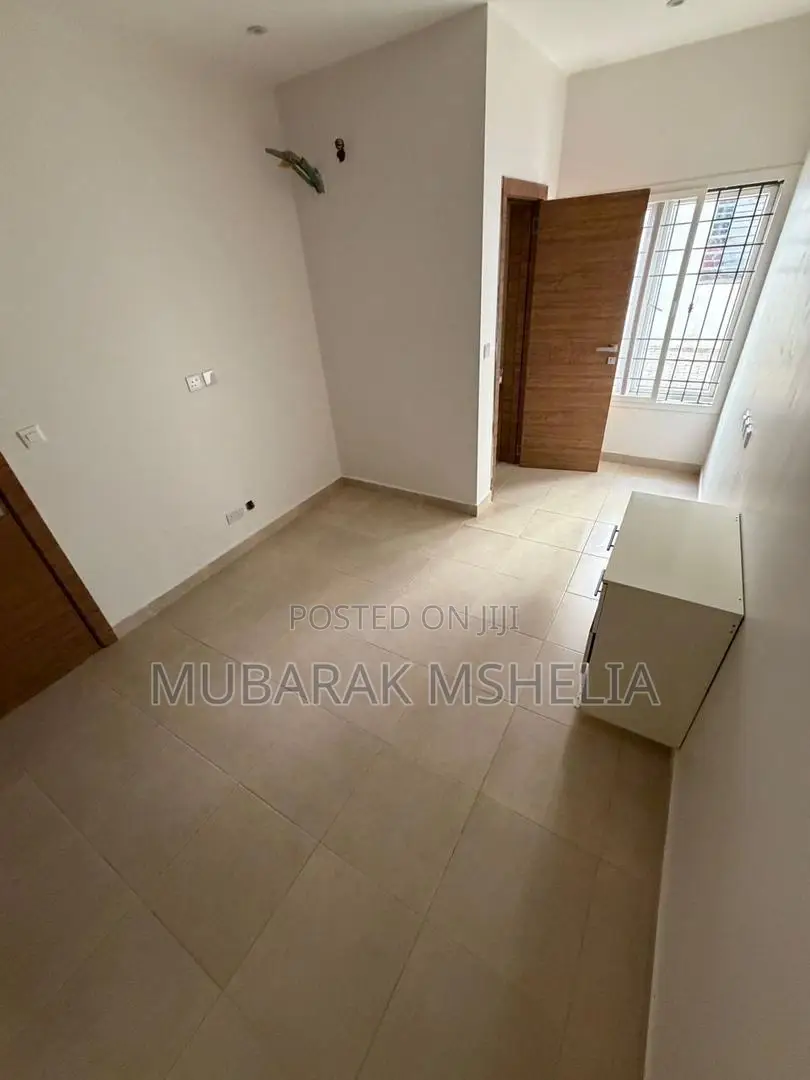 3bdrm Apartment in Life Camp for sale