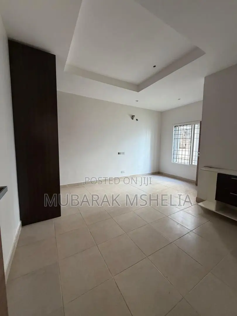 3bdrm Apartment in Life Camp for sale