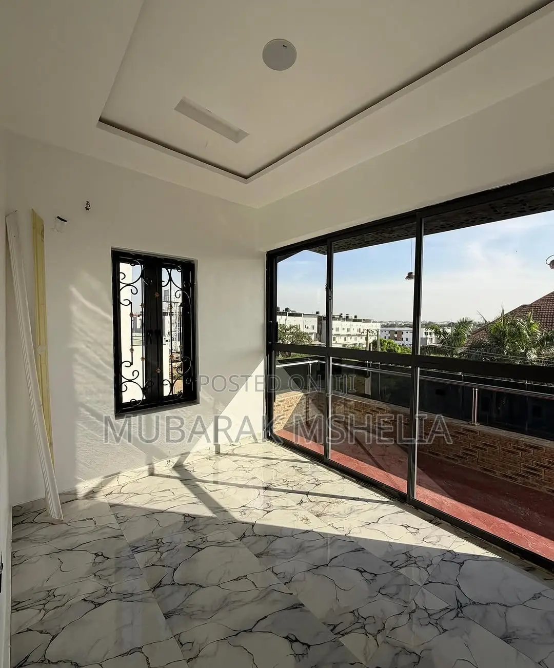 5bdrm Duplex in Kado for sale