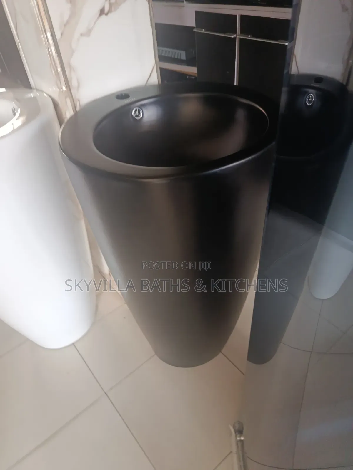 Freestanding Monolithic Pedestal
I'm