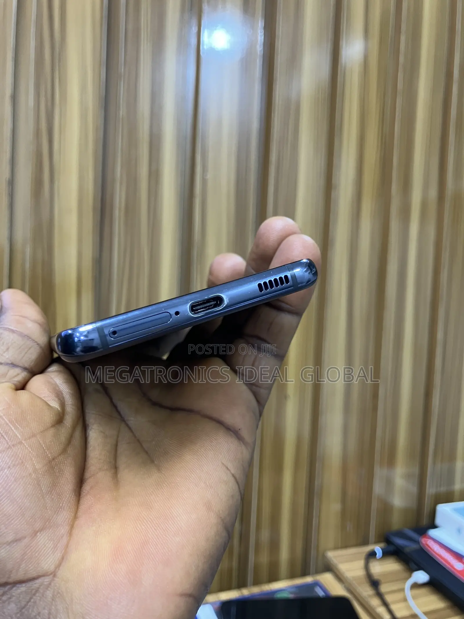 Samsung Galaxy S21 5G 128 GB Gray
