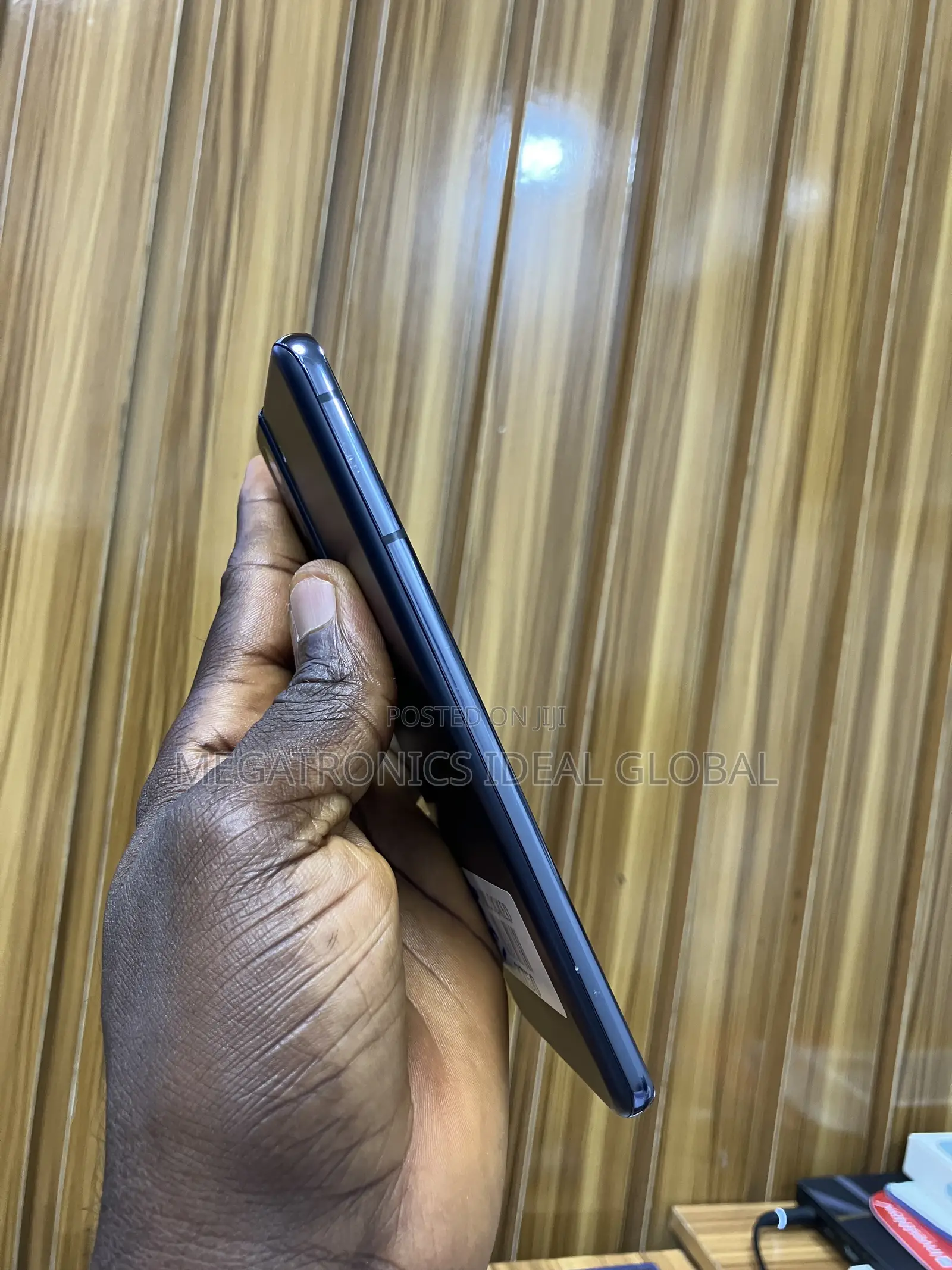 Samsung Galaxy S21 5G 128 GB Gray
