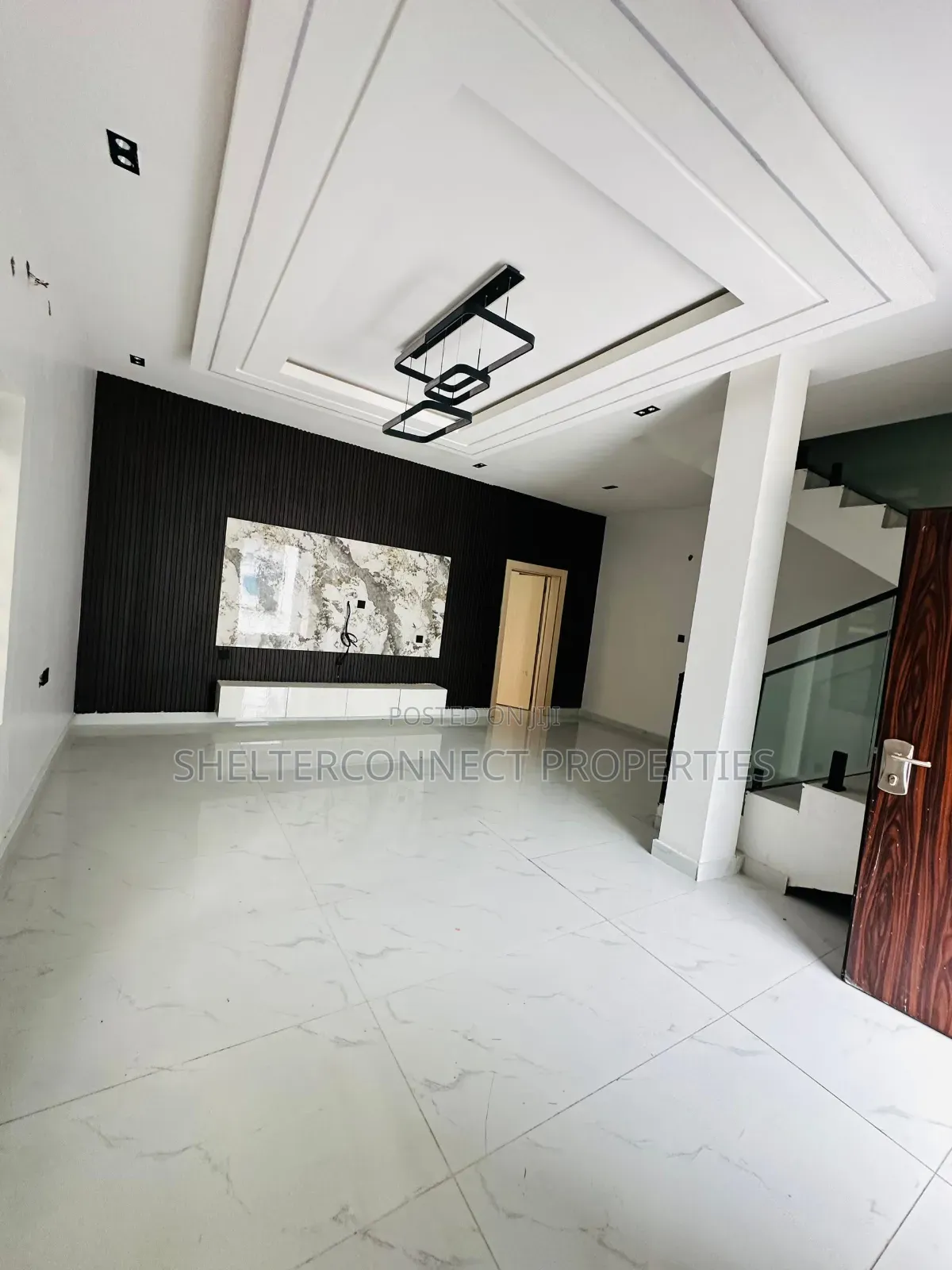 3bdrm Duplex in Lekki for sale