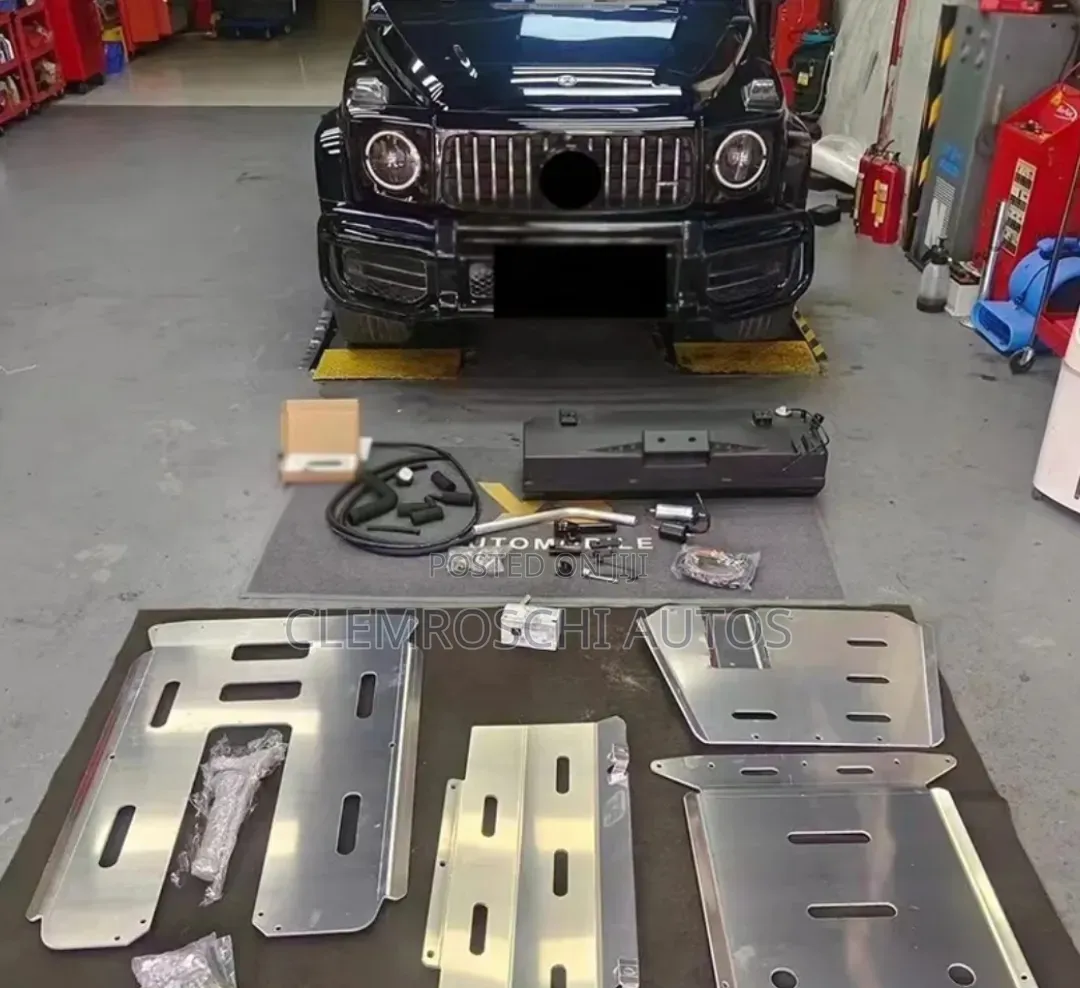 High Quality Certified Complete Under Carriage Engine Gear Cover G63