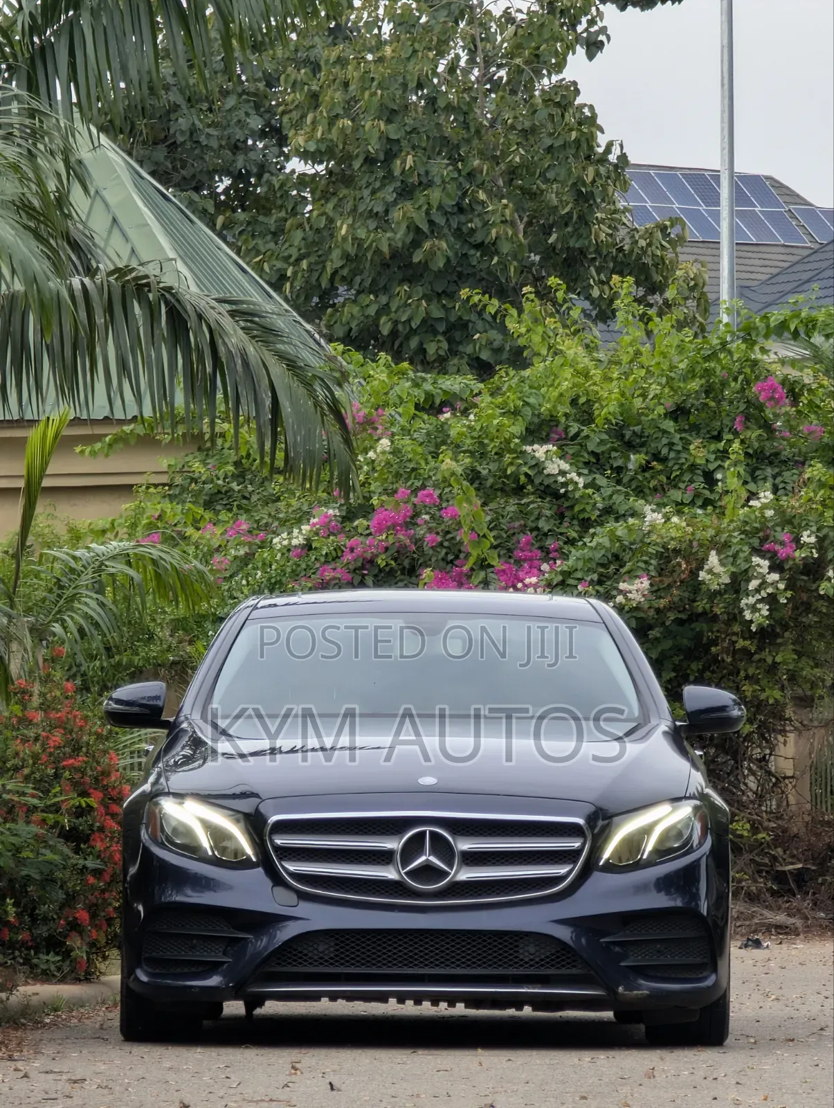 Mercedes-Benz E300 2017 Blue