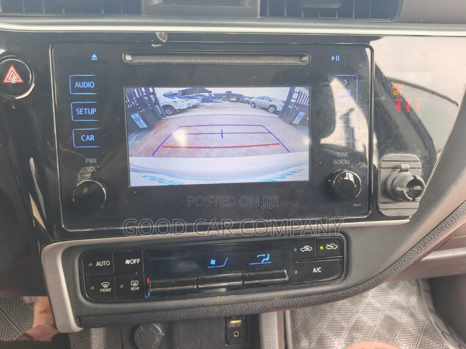 Toyota Corolla 2018 Silver