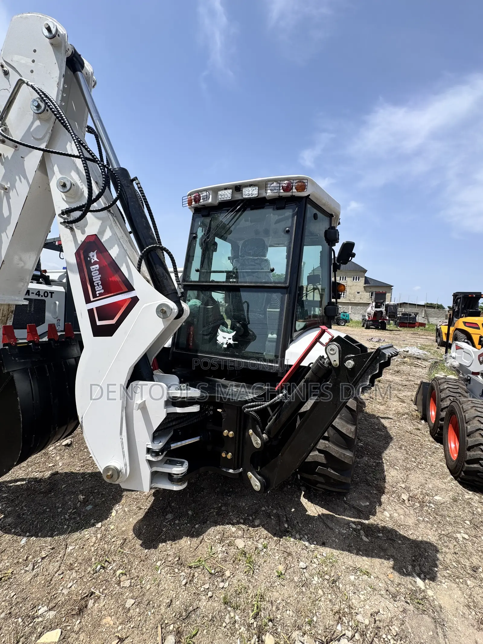 Bobcat Backhoe Loader B760