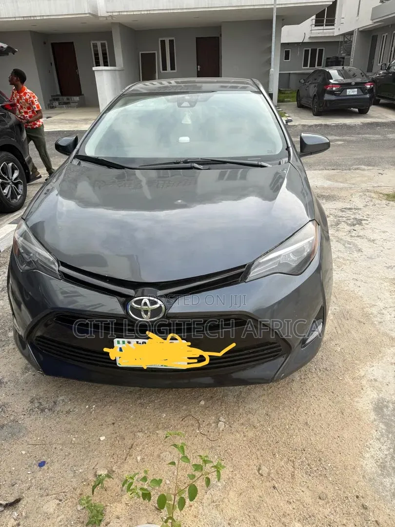 Toyota Corolla 2017 Gray