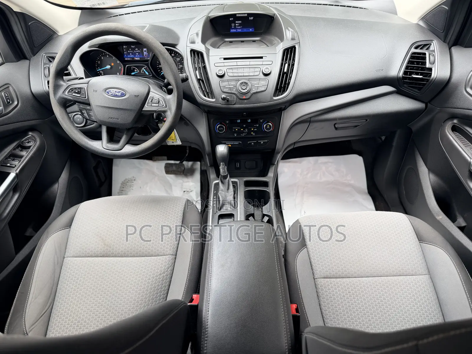 Ford Escape SE FWD 2017 Brown