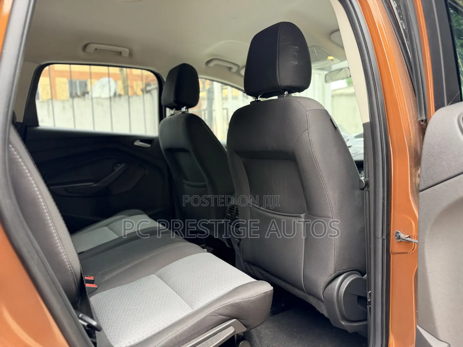 Ford Escape SE FWD 2017 Brown