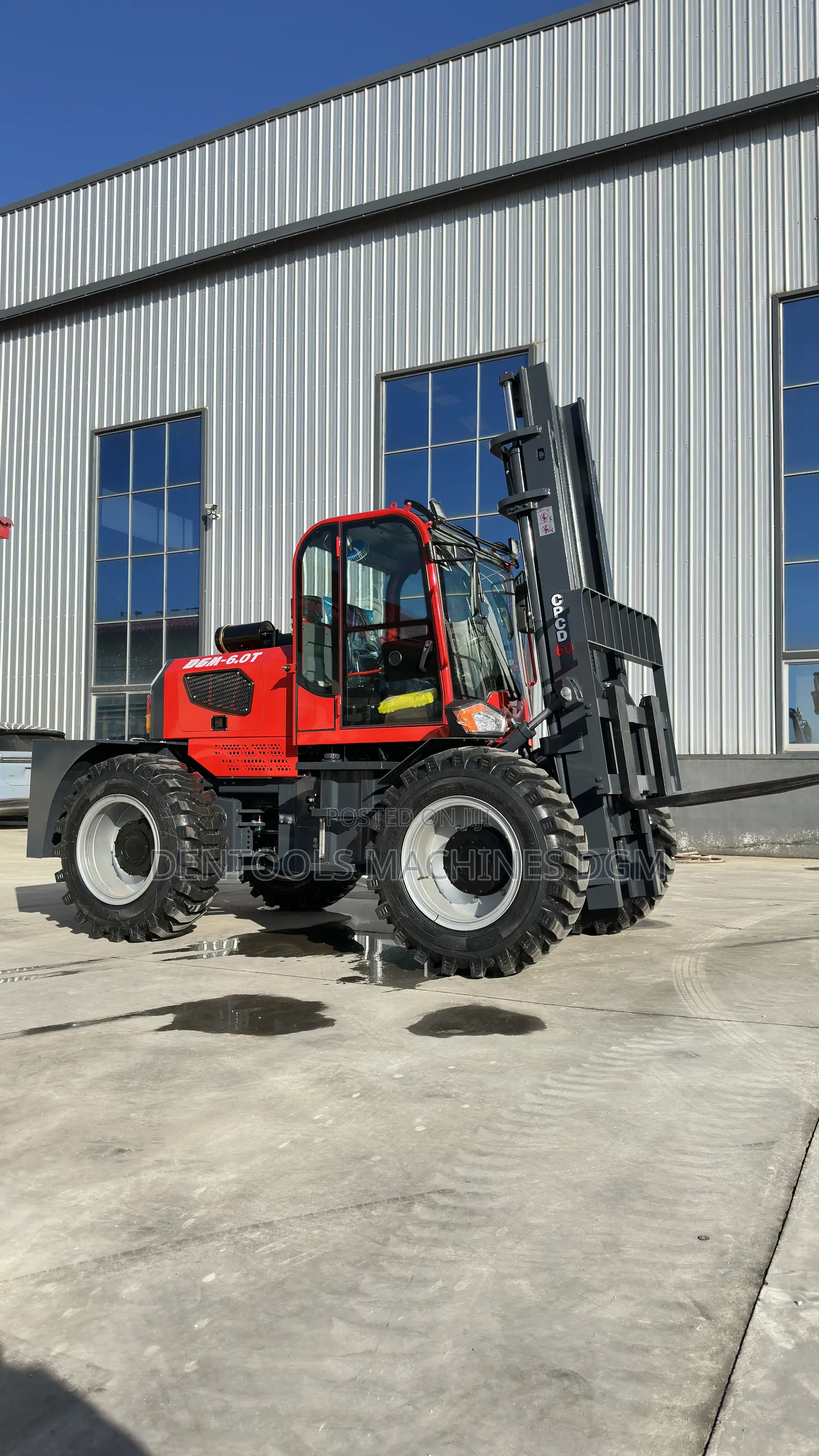 DGM Mobile Forklift Terrain 6 Tons