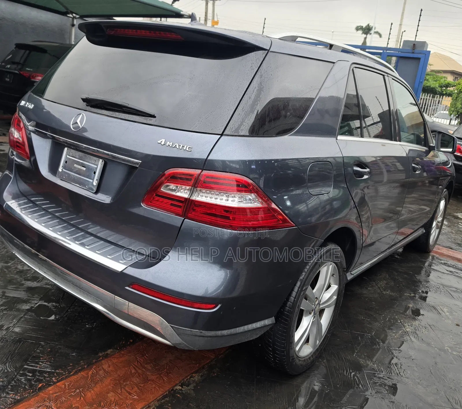 Mercedes-Benz M Class 2012 Gray