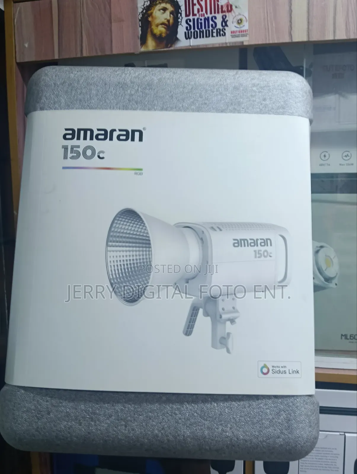 Amaran 150c Video Light