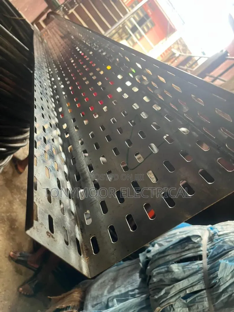 All Sizes Of Galvanized Cable Mesh Cable Tray Available