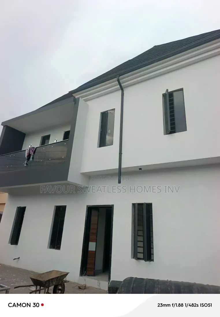 5bdrm Duplex in Magodo Ph1, GRA Phase 1 for sale