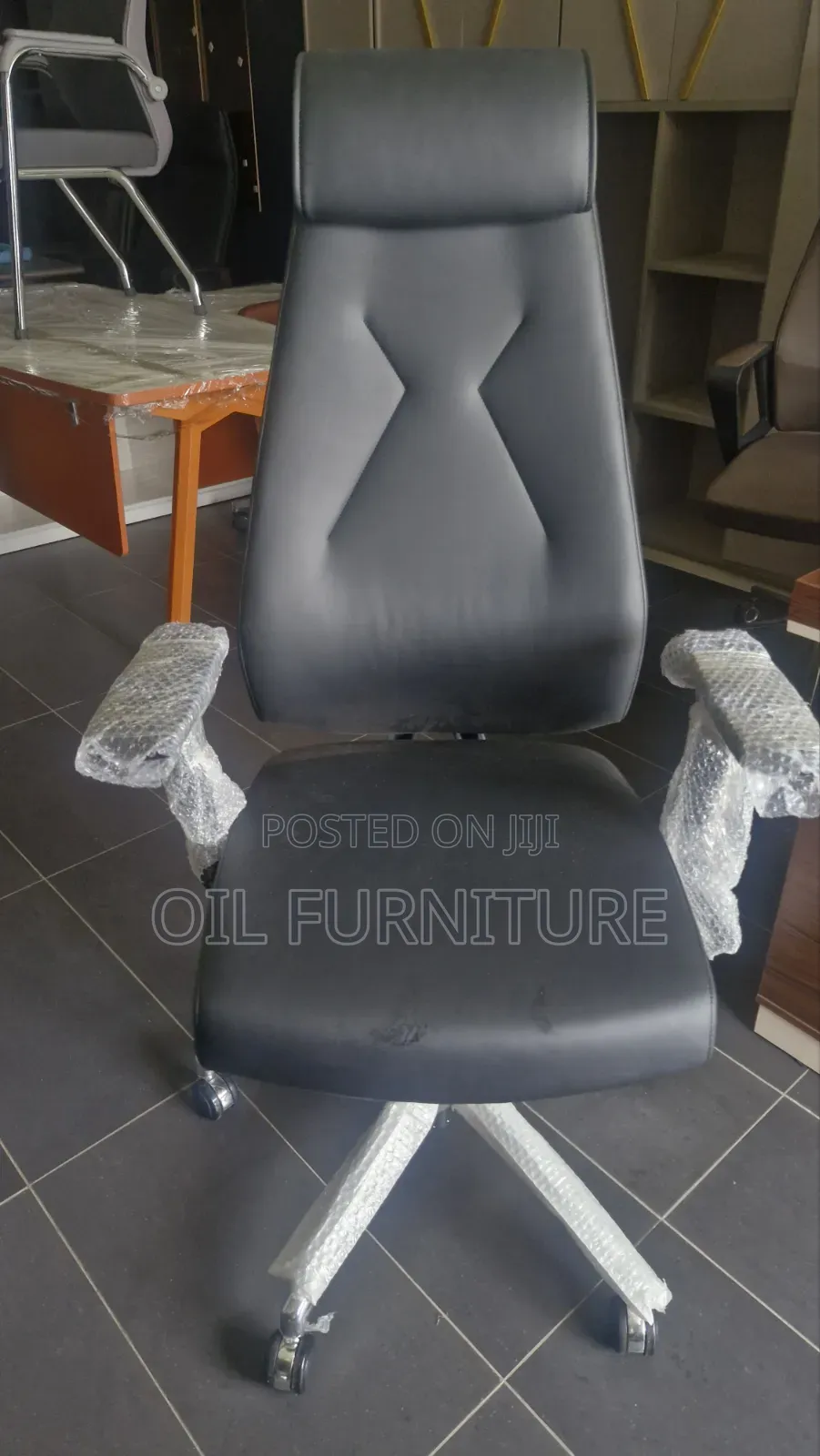 Brand New Ergonomic Executive Office Chair (Orthopedic Support)
