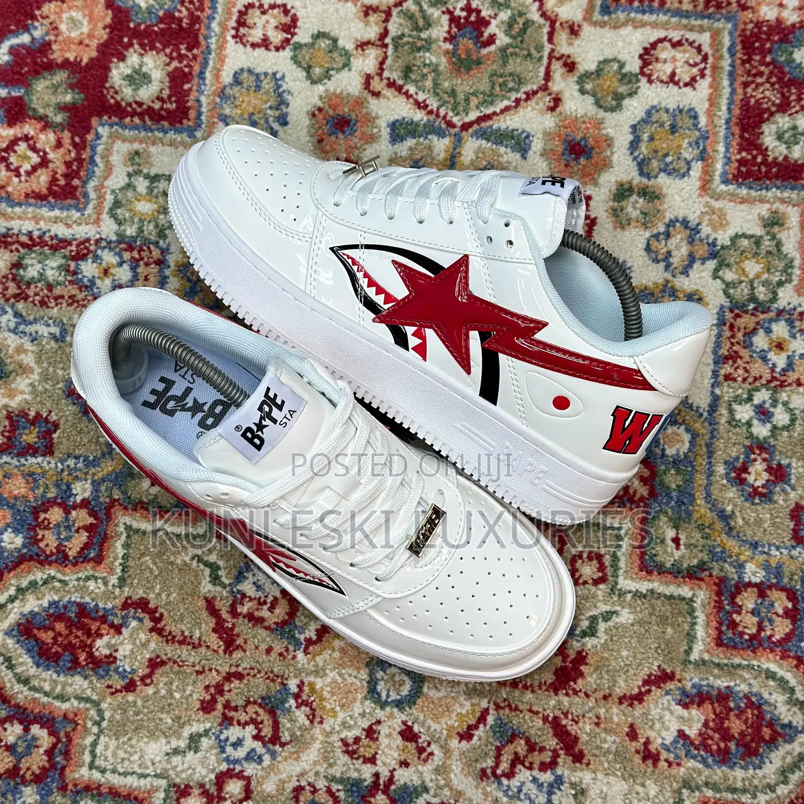 Original Bapesta Low Shark Black / White Sneakers