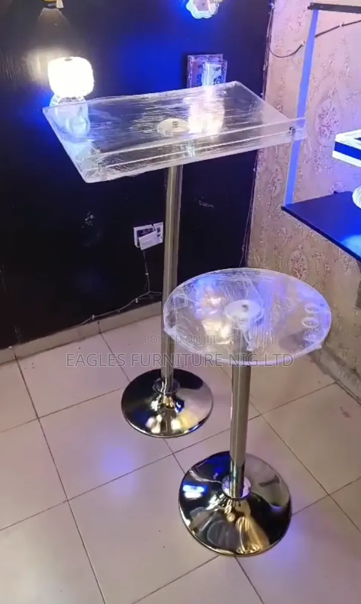 Topnotch Unbreakable Acrylic Church Pulpit With Microphone Stand
